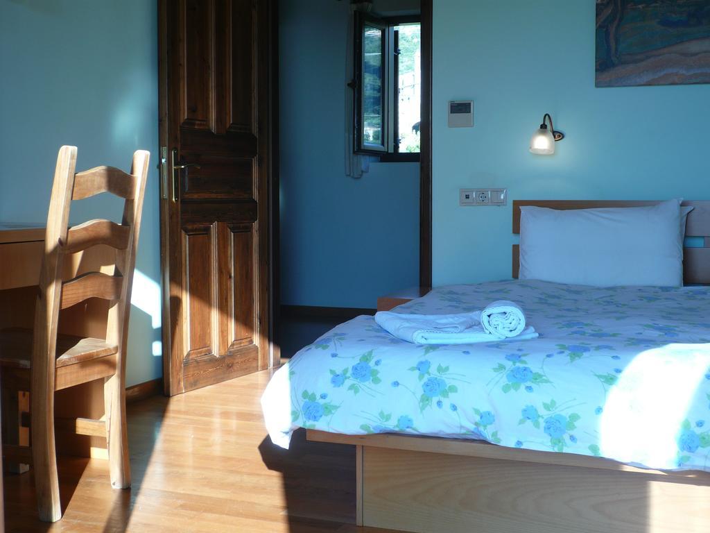 Maison Viros Кардамили Стая снимка